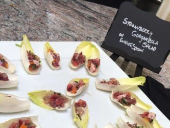 strawberry gorgonzola salad